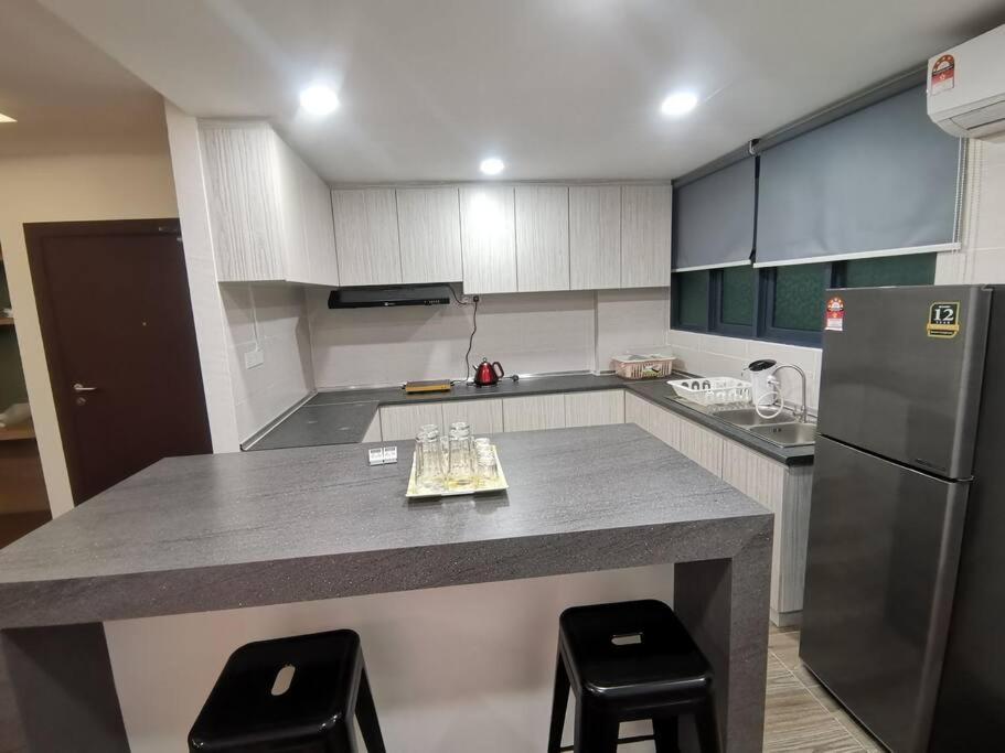 Teo Resident 2 Vivacity Jazz Suite 4 كوشنج المظهر الخارجي الصورة