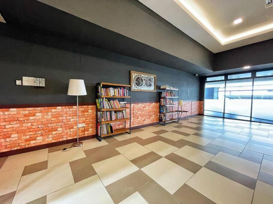Teo Resident 2 Vivacity Jazz Suite 4 كوشنج المظهر الخارجي الصورة