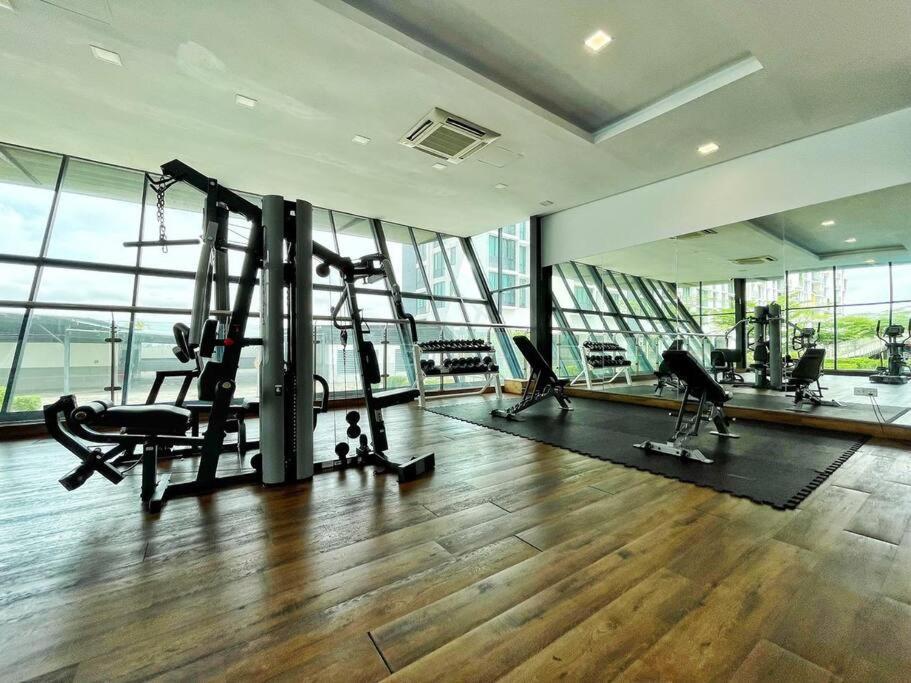 Teo Resident 2 Vivacity Jazz Suite 4 كوشنج المظهر الخارجي الصورة