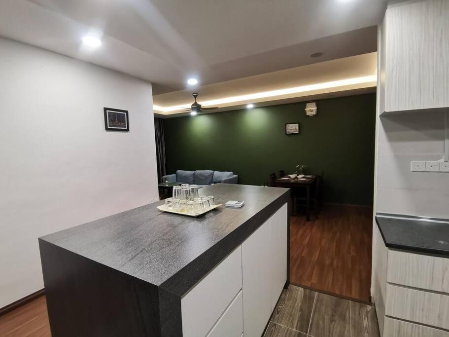 Teo Resident 2 Vivacity Jazz Suite 4 كوشنج المظهر الخارجي الصورة